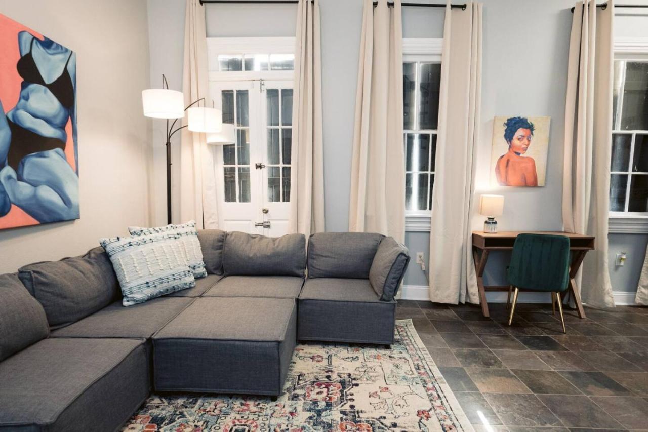 Monthly - Dumaine Historic Carriage House * New Orleans